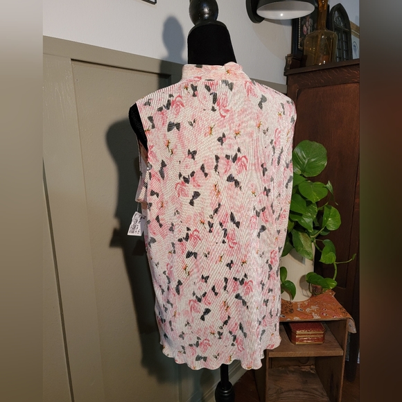 Pink rose/Sleevless/Turtleneck blouse - Picture 3 of 5